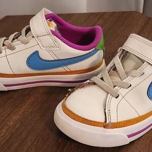 Nike Toddler Shoes Size 8C